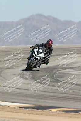 media/Oct-02-2025-Racers Edge (Thu) [[2c91cb6ab3]]/3-B Group/Session 4-Turn 12 (1pm)/